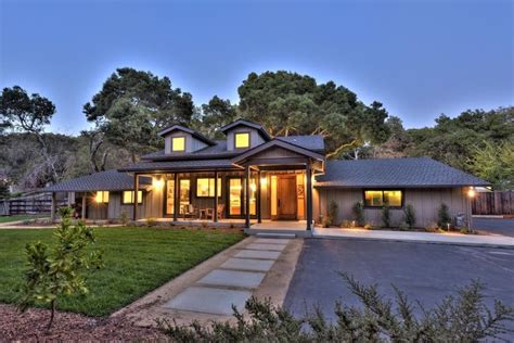 The Zestimate for this Single Family is 4,016,900, which has increased by 56,780 in the last 30 days. . Zillow portola valley